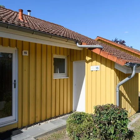Gemuetlicher Doppelbungalow Mit Terrasse Im Mirow * Granzow